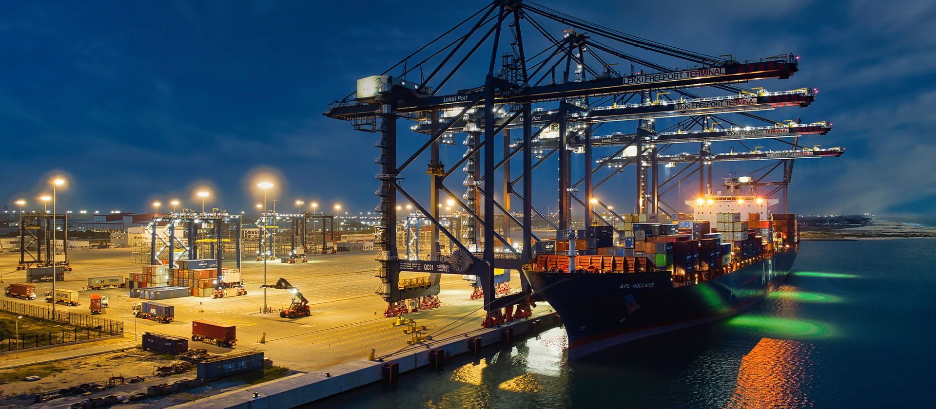 Night - Credit Lekkiport